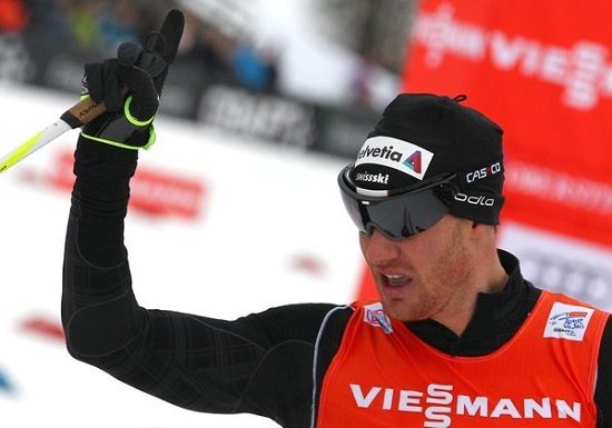 Dario Cologna steigt beim Weltcupauftakt vorzeitig aus
