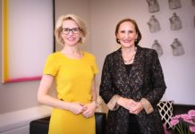 Botschafterin der Republik Österreich akkreditiert