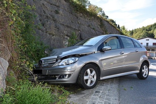 Verkehrsunfall, Schellenberg