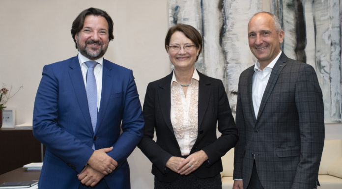ESA-Präsidentin zu Besuch in Liechtenstein