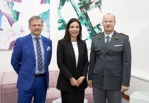 Antrittsbesuch von Divisionär Willy Brülisauer bei Regierungsrätin Hasler