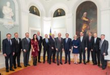 Austausch von Regierung und LIHK