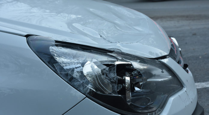 Sachschaden bei zwei Verkehrsunfällen