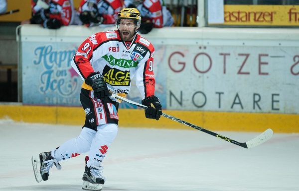 VEU verpflichtet Verteidiger Laurin Müller und Daniel Fekete