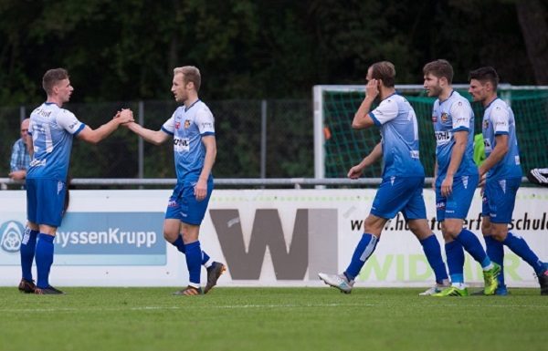 Erste Liga: Spitzenkampf im Sportpark