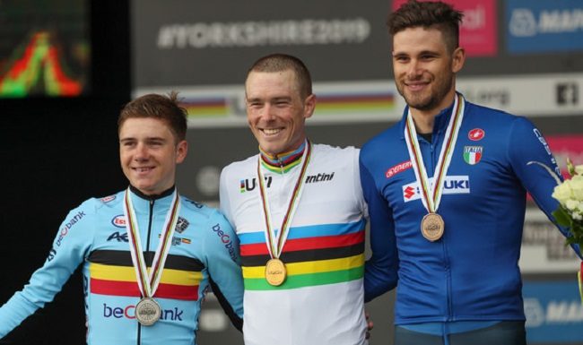 Rad-WM: Gold für Dennis im Einzelzeitfahren