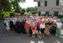 Freunde besuchen Freunde