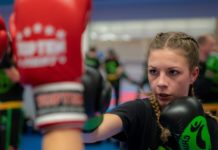 Erfolgreiche Gürtelprüfungen im Kickboxen