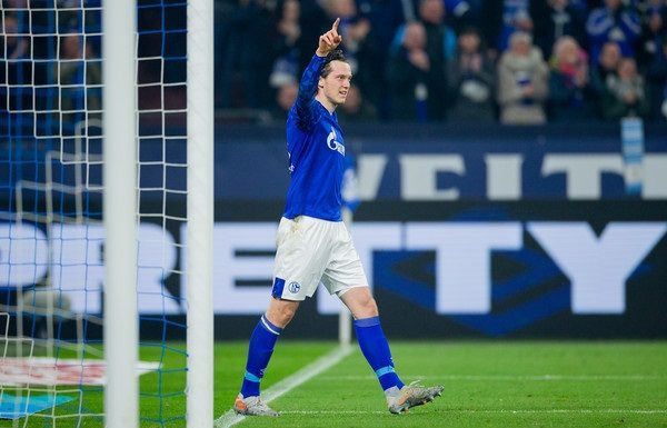 Schalke gewinnt gegen Gladbach 2:0