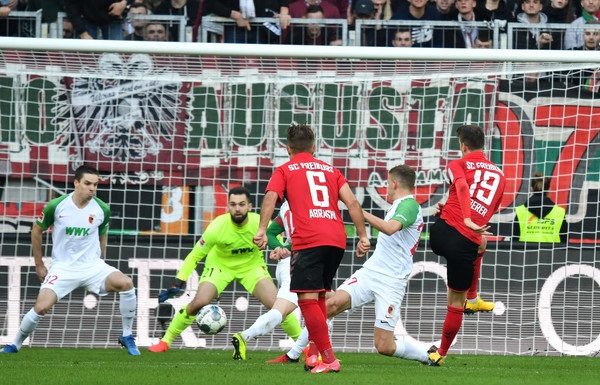 Freiburg beim 1:1 in Augsburg besseres Team