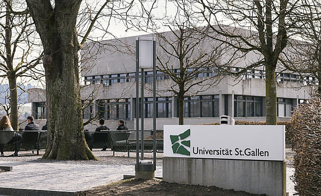 Kanton SG: Betrugsmasche mit falschen Universität-Offertanfragen (Phishing)