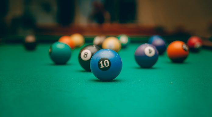 Pomberger und Heeb messen sich mit der Poolbillard Elite