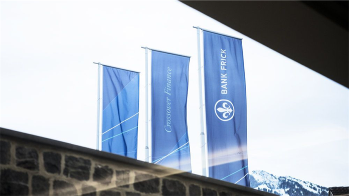 1000500p463EDNMainbank-frick-header-flag