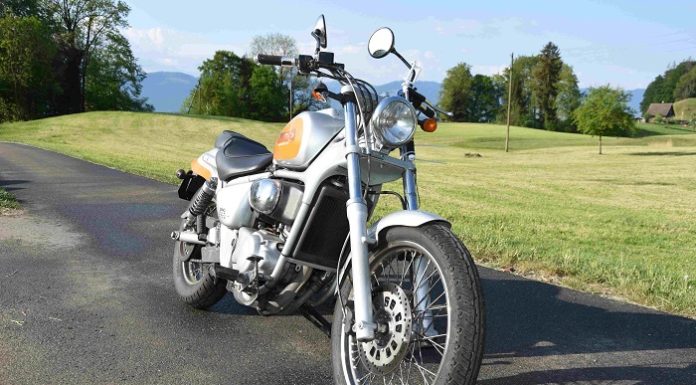 Neuhaus: Unfall mit Motorrad