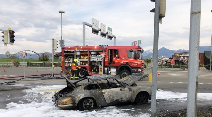 St. Margrethen: Teurer Oldtimer in Brand geraten