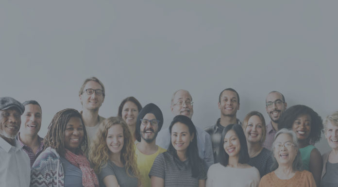 Statusbericht Menschenrechte erscheint zum zehnten Mal