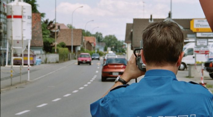 Ennetbühl: Geschwindigkeitskontrolle