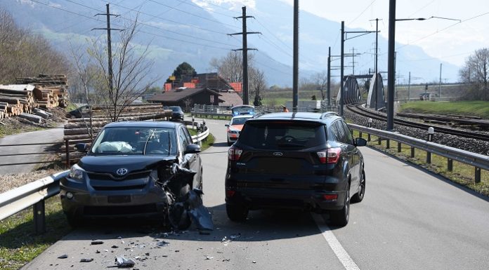 Ziegelbrücke: Bei Frontalkollision verletzt – Zeugenaufruf