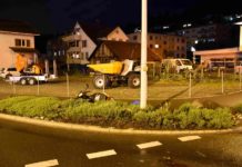 Schmerikon: Bei Selbstunfall lebensgefährlich verletzt