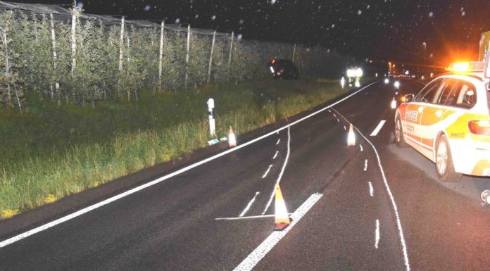 Steinach: Fahrunfähig mit Auto verunfallt