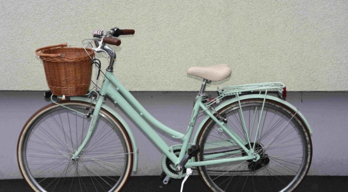 Gossau: Velofahrerin von Auto erfasst – Zeugenaufruf