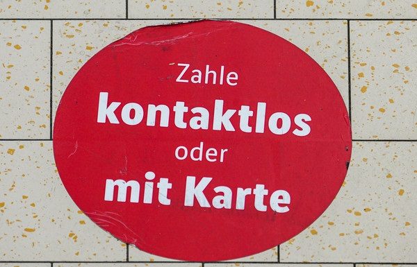 Verschwindet die Bargeldzahlung?