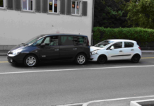 Rapperswil-Jona: Auffahrkollision mit zwei Verletzten