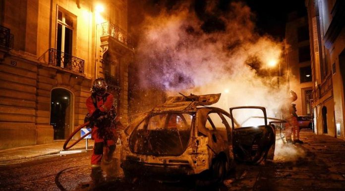 Heftige Randale in Paris nach Bayern-Sieg gegen PSG