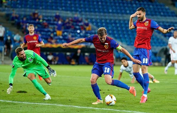 Der FC Basel eliminiert Eintracht Frankfurt