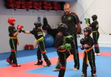 Kickboxing: Erfolgreiche Gürtelprüfungen