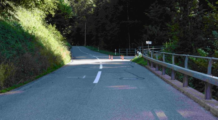 Hoffeld: 13-jähriges Mädchen bei Verkehrsunfall schwer verletzt