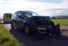 Züberwangen: Auffahrkollision – Autofahrer leicht verletzt