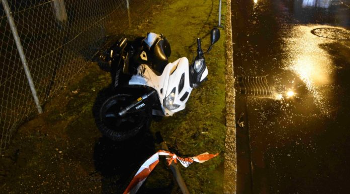 Buchs: Kollision zwischen Roller und Lieferwagen