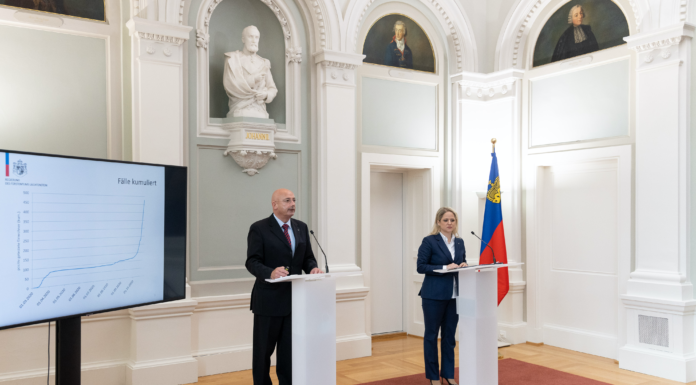 Regierung hält am eingeschlagenen Kurs fest