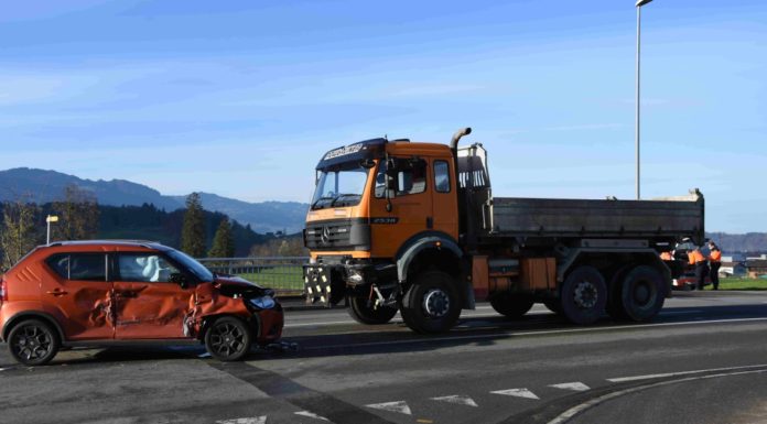 Kaltbrunn: Verkehrsunfall – eine verletzte Person