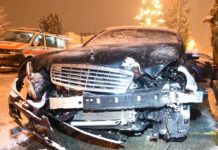 Rapperswil-Jona: Auto kollidiert mit Baum – Fahrer alkoholisiert