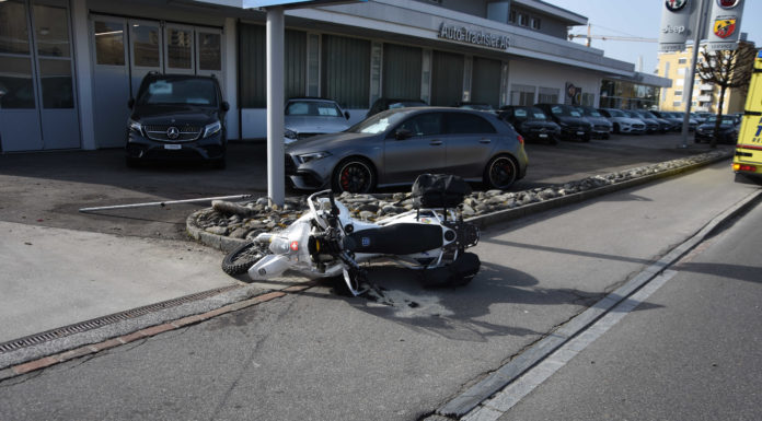 Rapperswil-Jona: Motorradfahrer bei Kollision unbestimmt verletzt