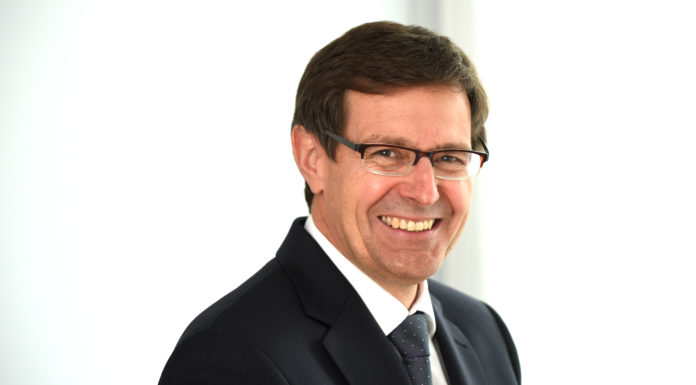 Vertrauen, vertrauen, vertrauen