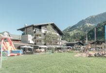 Malbun: Frühstücken, wo die Steinadler fliegen