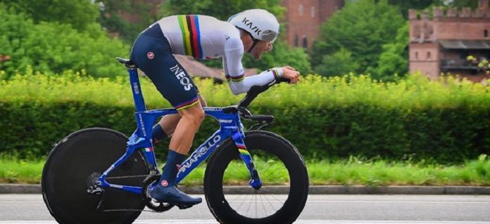 Giro-Auftakt-Etappe an Ganna