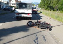 Motorradfahrer nach Auffahrkollision unbestimmt verletzt