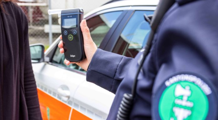 Motorboot gerät in Seenot – Fahrer alkoholisiert