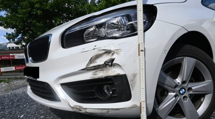 Verkehrsunfall im Kreisel