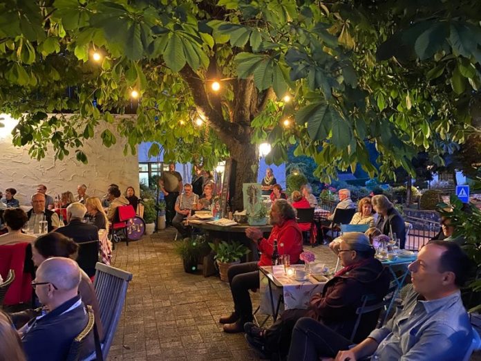 Bäsabeiz, Schellenberg,Ambiente_Nacht