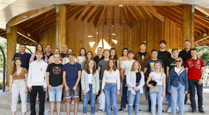 Der Maurer Jahrgang 2002 feierte Volljährigkeit