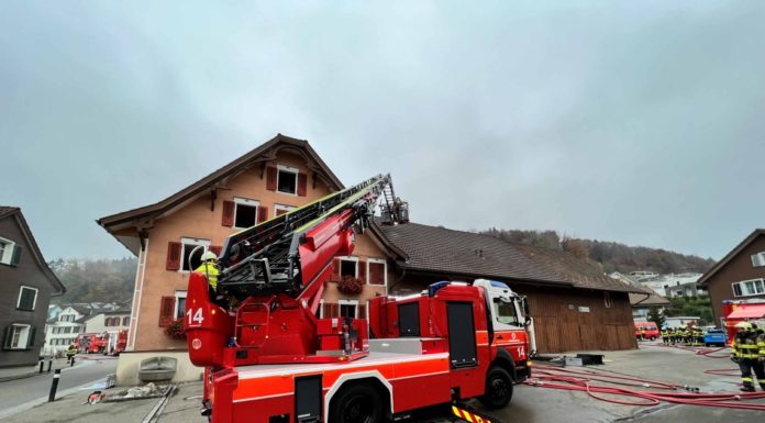 Brand in Restaurant, Sachschäden unklar