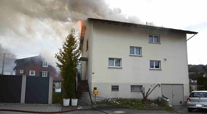 Brand in Einfamilienhaus