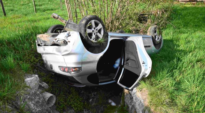 Ebnat-Kappel: Mit Auto verunfallt – Zeugenaufruf