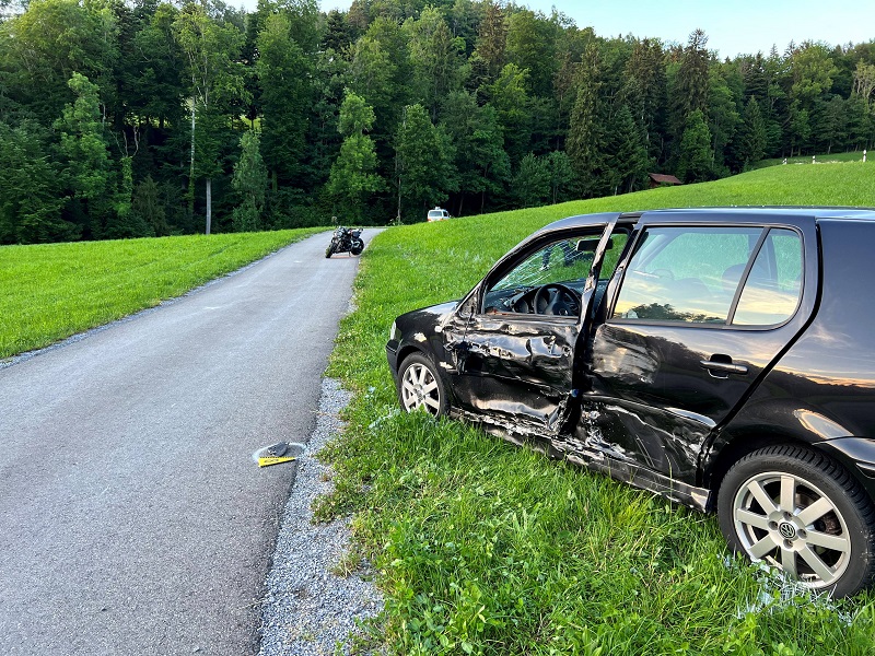 Diepoldsau: Unfall zwischen Auto und Motorrad