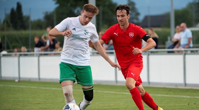 Fussball: Meisterschaftsauftakt im Unterhaus